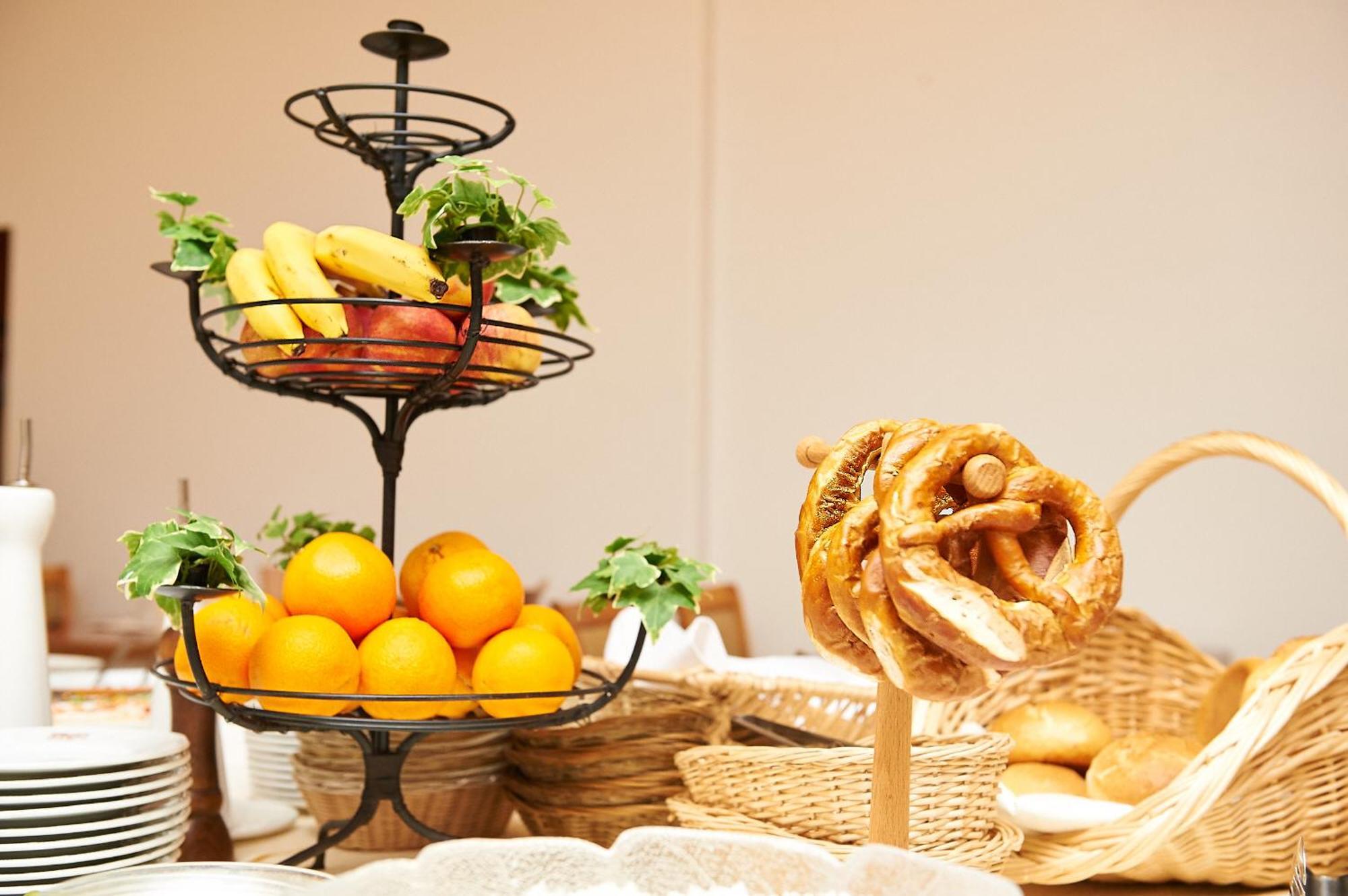 Vegan Hotel Und Restaurants Nicolay 1881 زلتنغن راختخ المظهر الخارجي الصورة