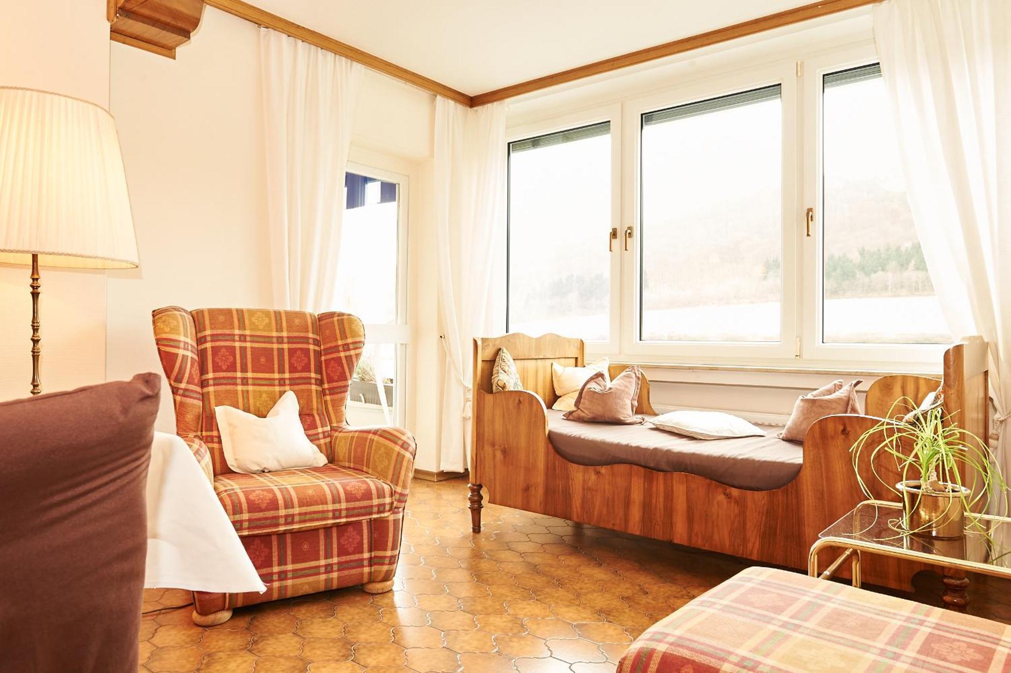 Vegan Hotel Und Restaurants Nicolay 1881 زلتنغن راختخ المظهر الخارجي الصورة
