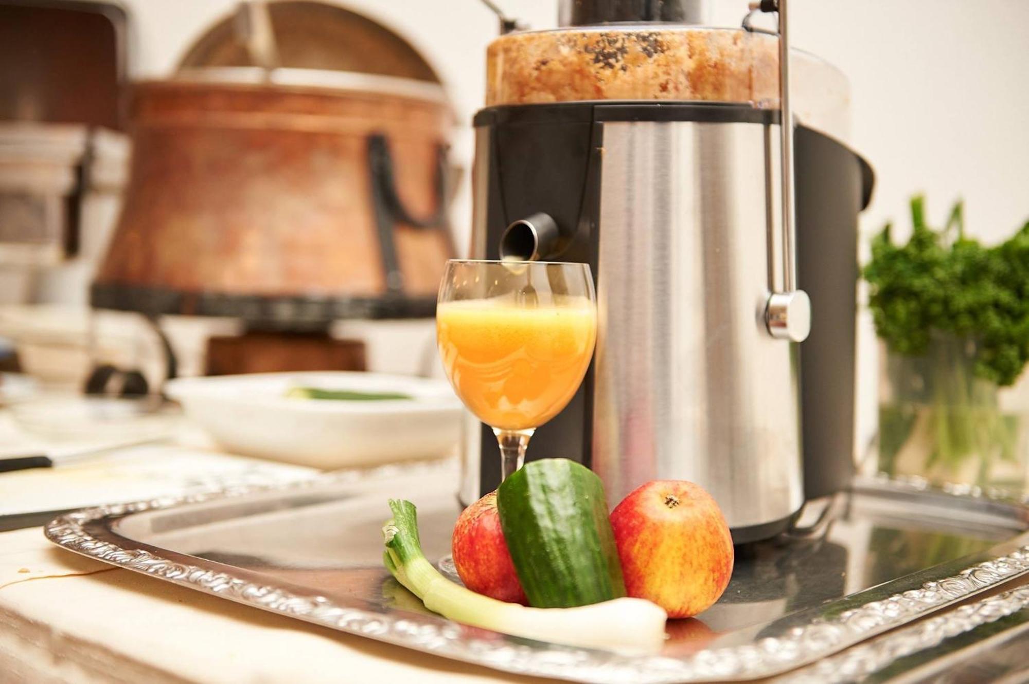 Vegan Hotel Und Restaurants Nicolay 1881 زلتنغن راختخ المظهر الخارجي الصورة