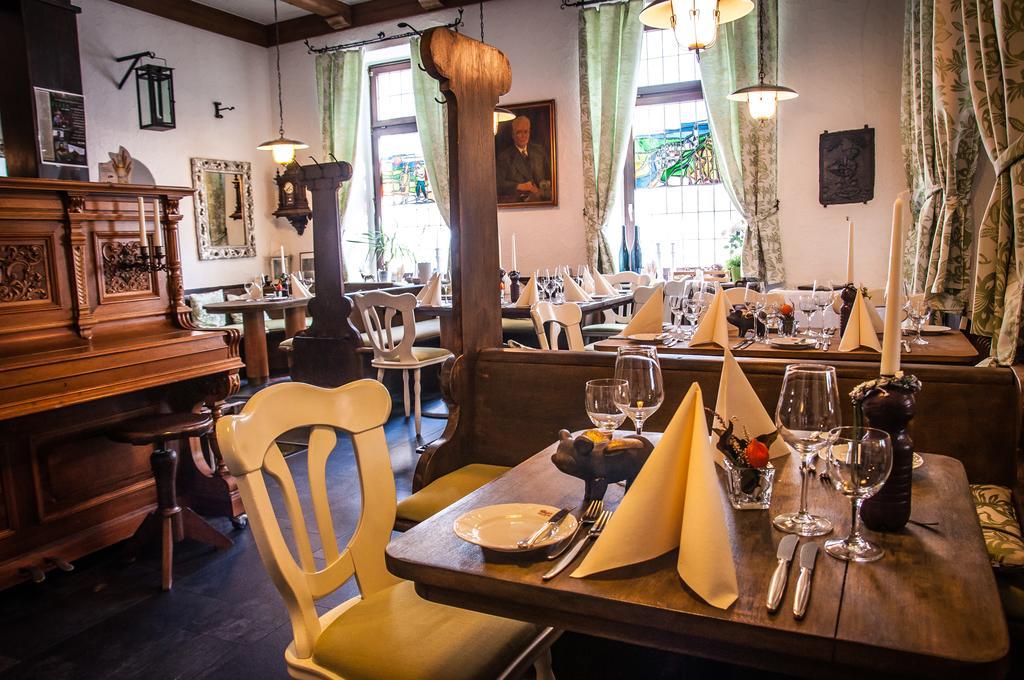Vegan Hotel Und Restaurants Nicolay 1881 زلتنغن راختخ المظهر الخارجي الصورة